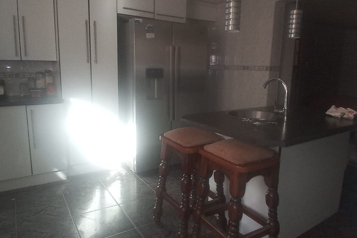3 Bedroom house to rent in Mafora Bloemfontein - Photo 5