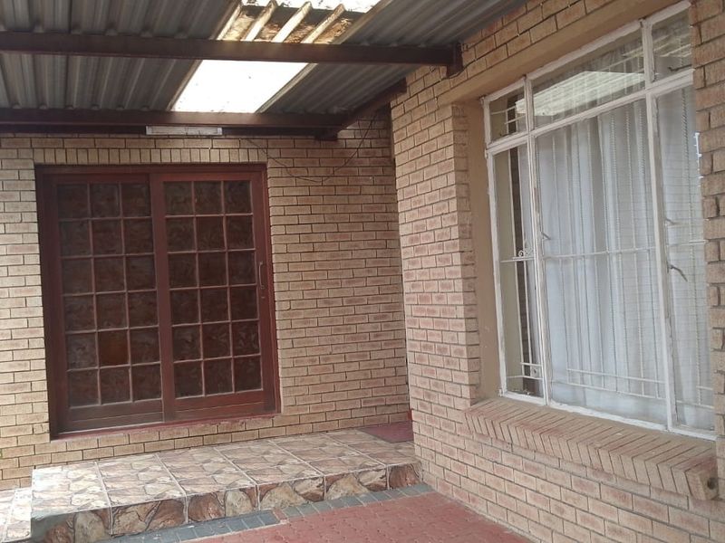4 Bedroom house to rent in Unique Homes - Photo 3