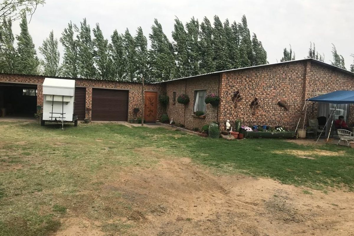 House For Sale In Maselspoort - Photo 2