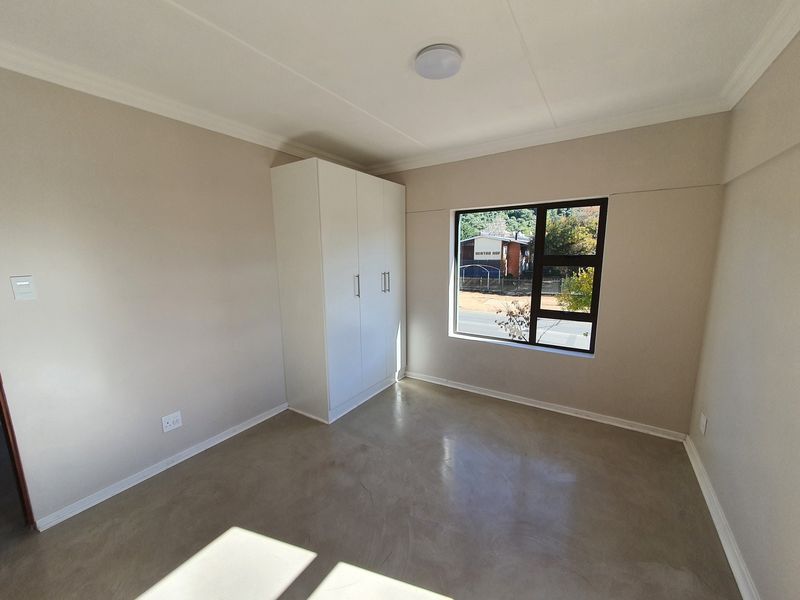 2 Bedroom Upmarket Units for Sale in Hilton - Photo 7