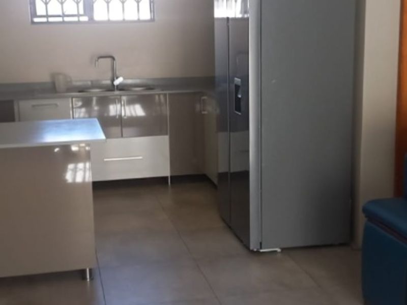 2 BEDROOM TOWNHOUSE FOR SALE - Photo 2