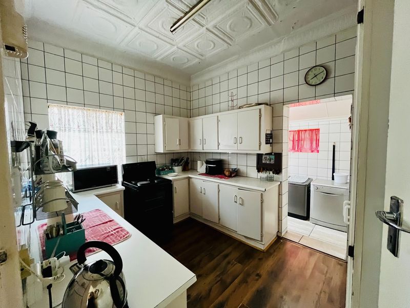 Charming Family Home for sale. - Photo 9