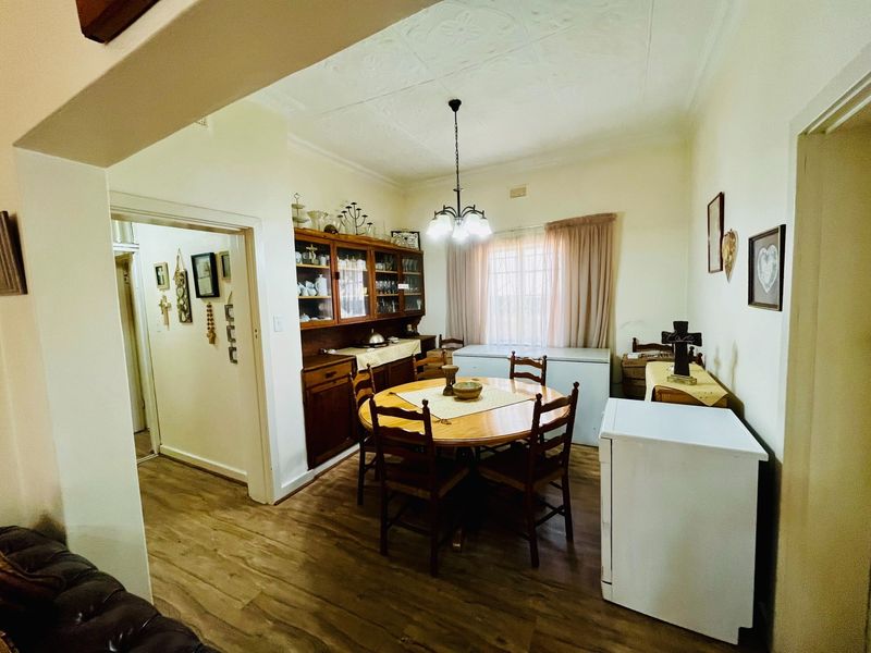 Charming Family Home for sale. - Photo 6