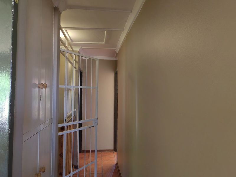 4 Bedroom Town House for sale - Photo 10