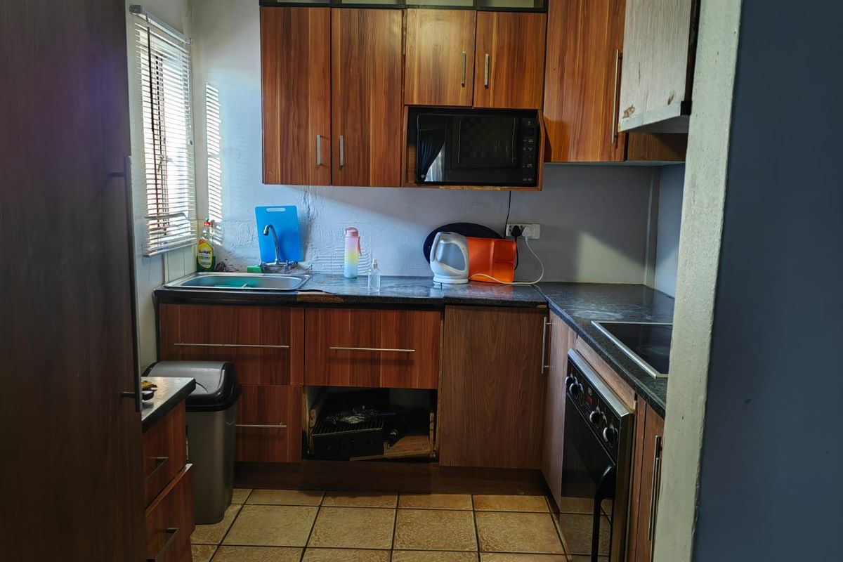 3 Bedroom House for Sale in Grasslands - Photo 5