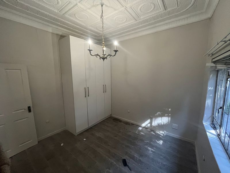 Seven Bedrooms of Endless Possibilities! - Photo 5