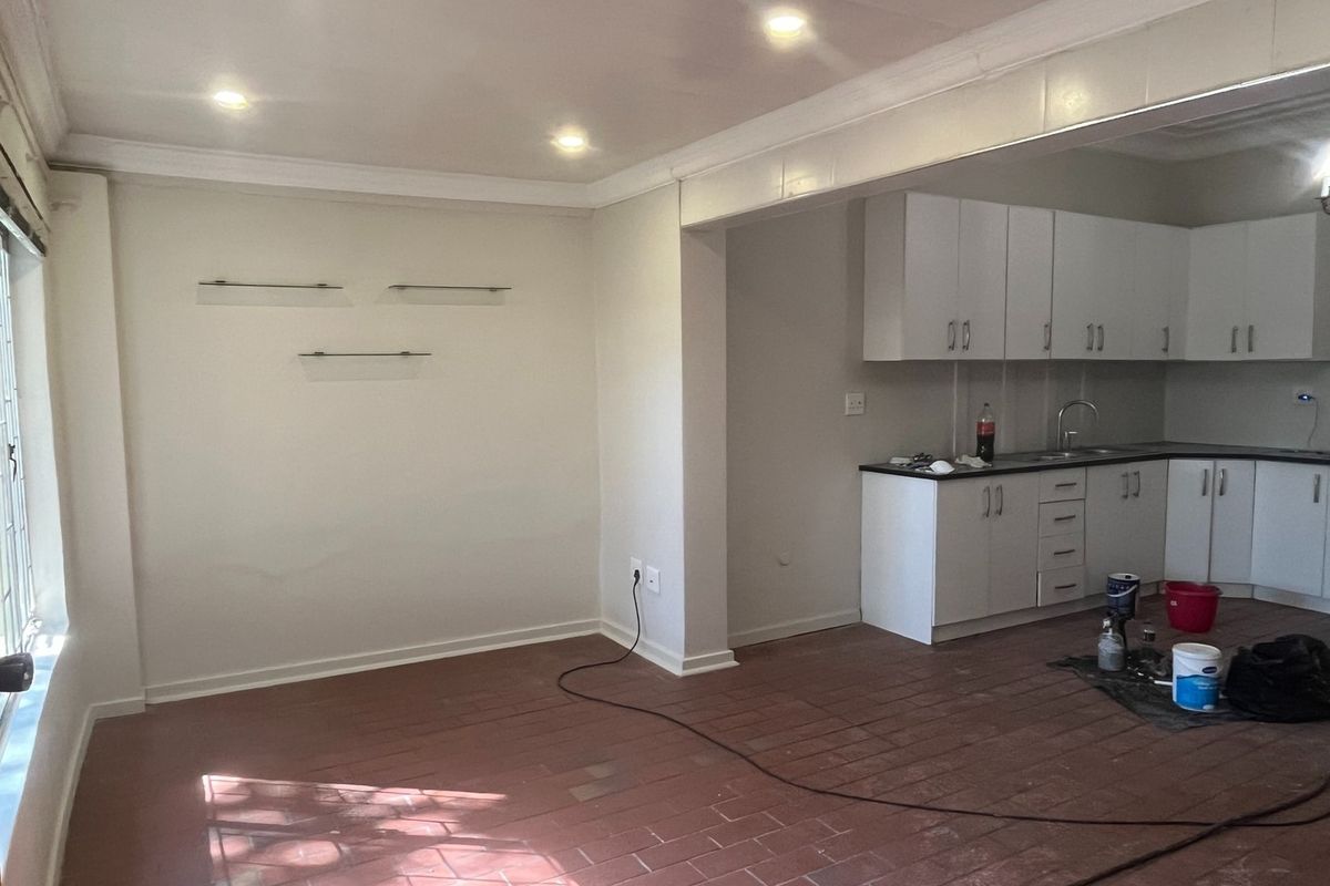 Seven Bedrooms of Endless Possibilities! - Photo 4