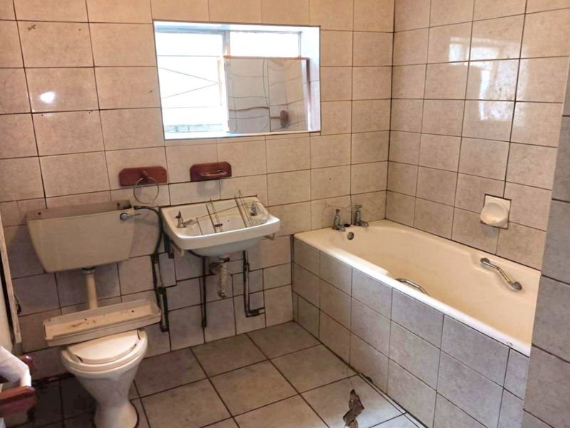 Bring New Life to This 3-Bedroom Opportunity! - Photo 7