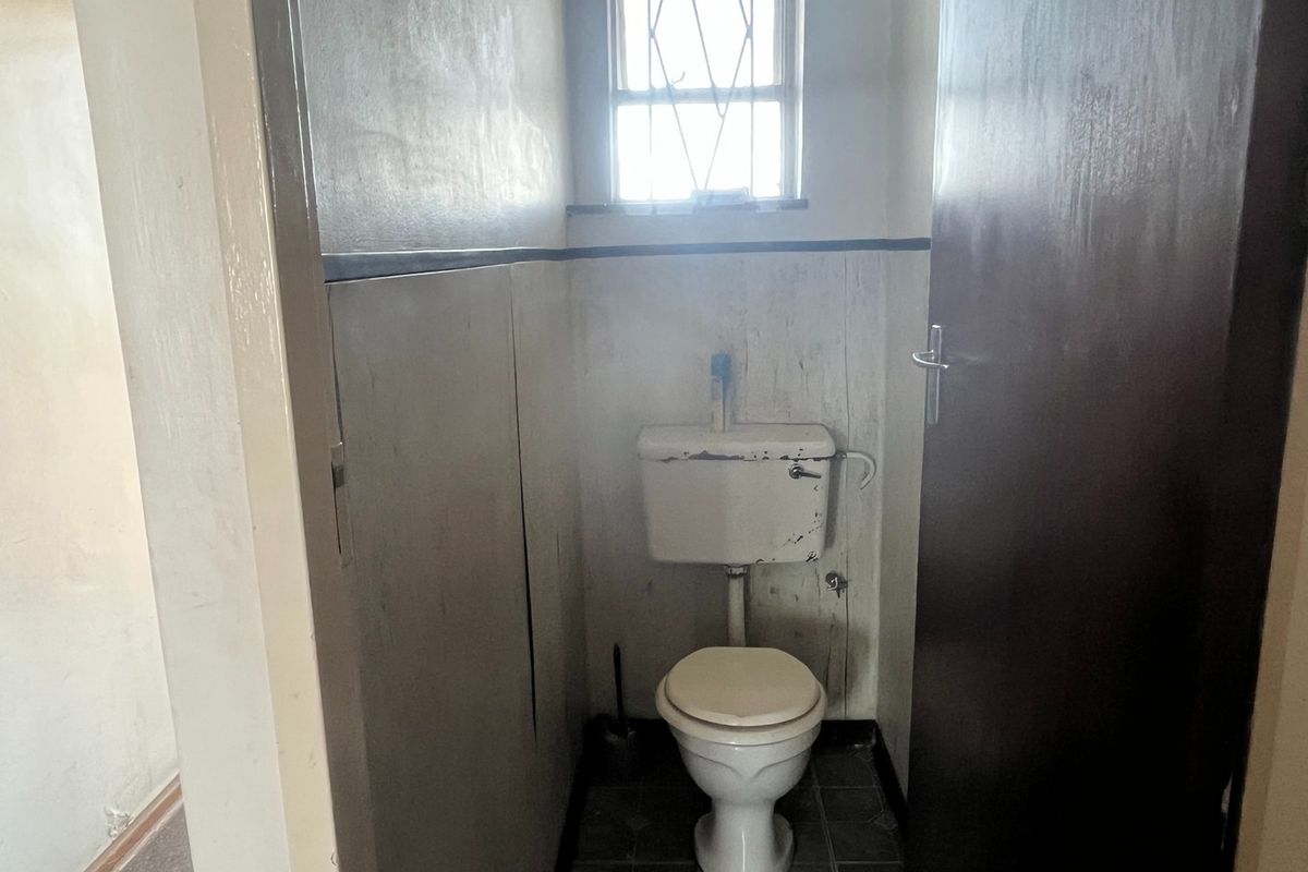 Spacious 5th-floor apartment in Bloemfontein Central - Photo 4