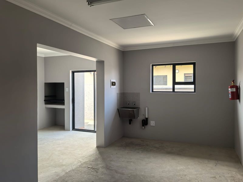 3 Bedroom Townhouse for sale in Charlton Estate - Photo 6