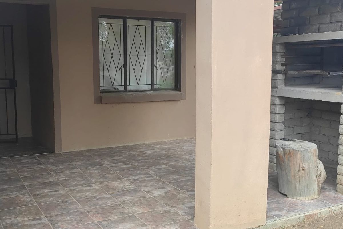 4.28 ha Investment Opportunity in Estoire – Prime Real Estate with Unlimited Potential - Photo 5