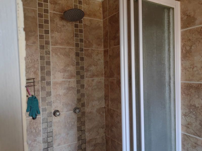 4 Bedroom House for sale in Mandela View - Photo 10