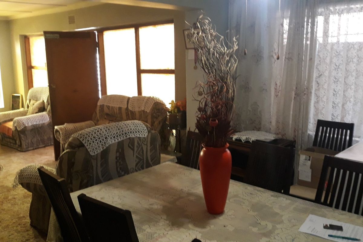 3 Bedroom House for sale in Heidedal - Photo 5