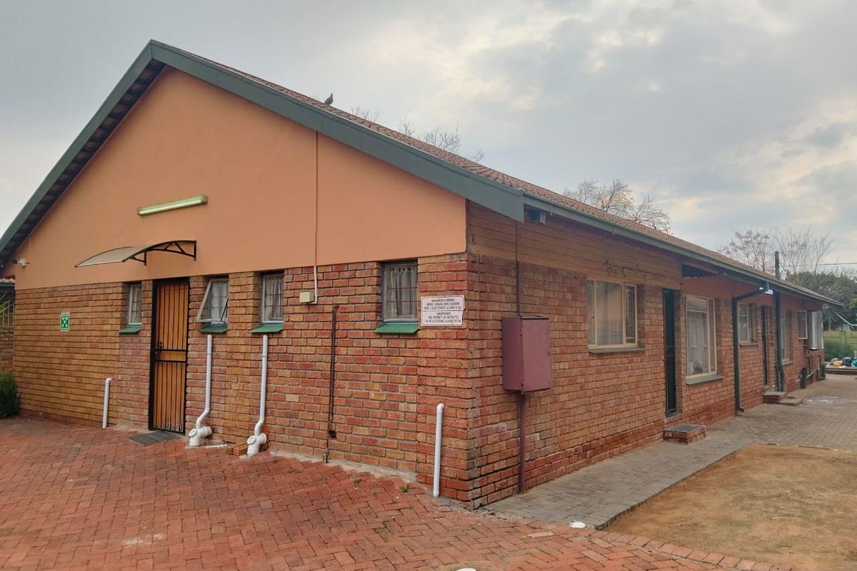 Perfect Student House Up For Grabs! - Photo 2