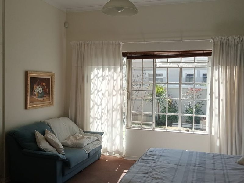 Beautiful 3 bedroom townhouse in Arboretum Bloemfontein - Photo 8