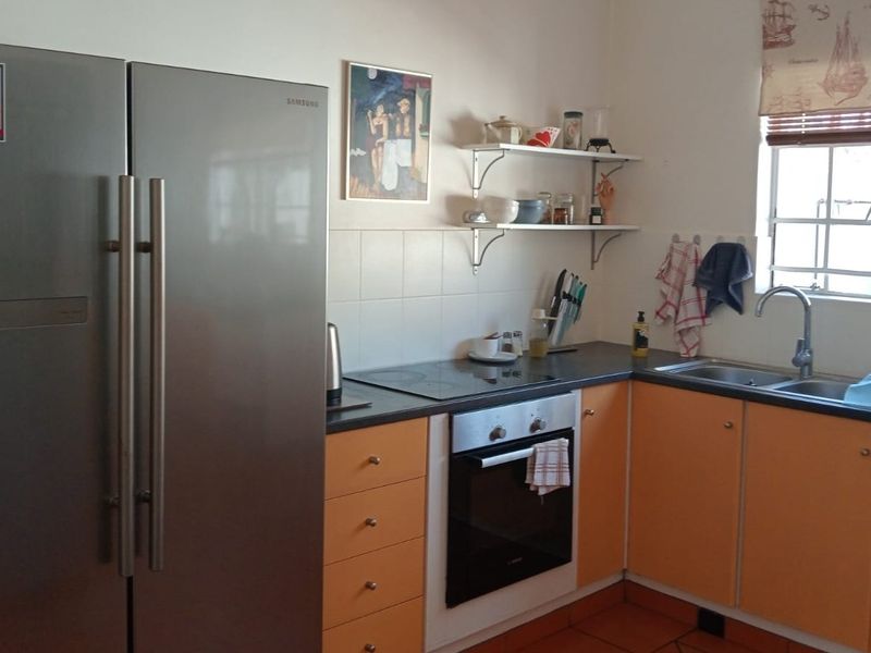 Beautiful 3 bedroom townhouse in Arboretum Bloemfontein - Photo 6