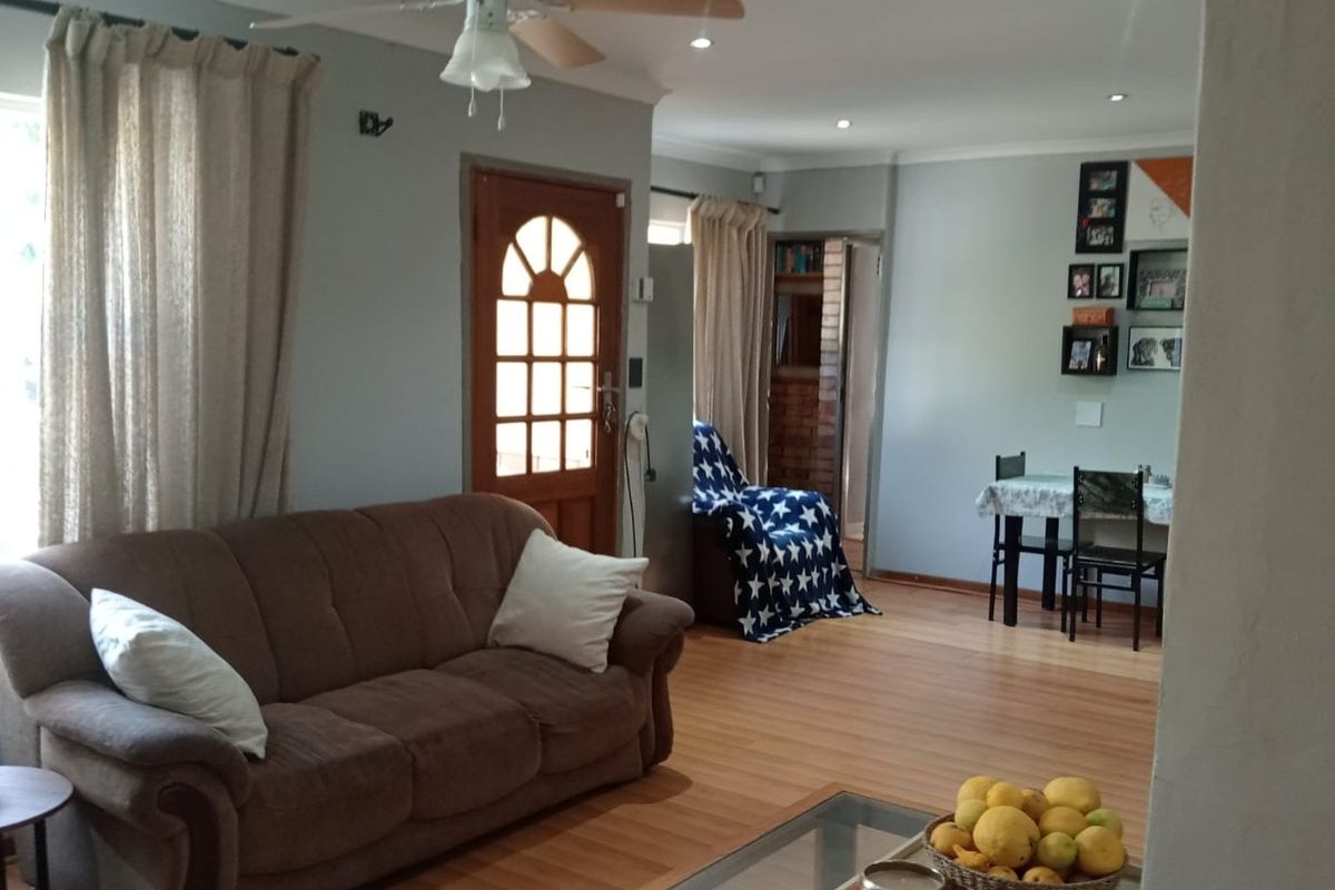 A nice family home in Pellissier - Photo 3