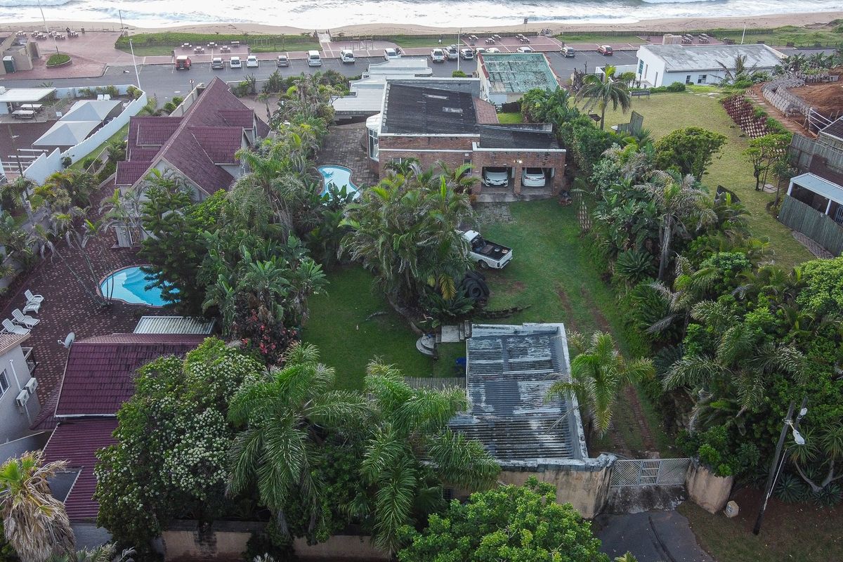 Never miss a sunrise over the ocean again with this lovely home on the beach - Photo 3