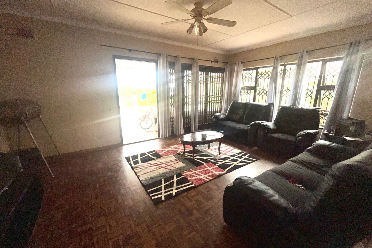 House For Sale In Durban - Photo 4