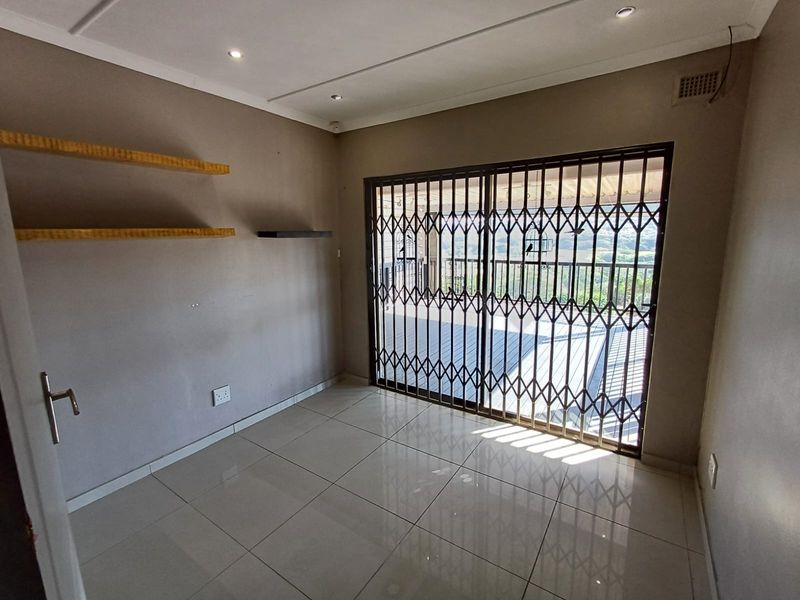 Happy home happy heart, 3 bedroom home in Ocean Viev - Photo 9