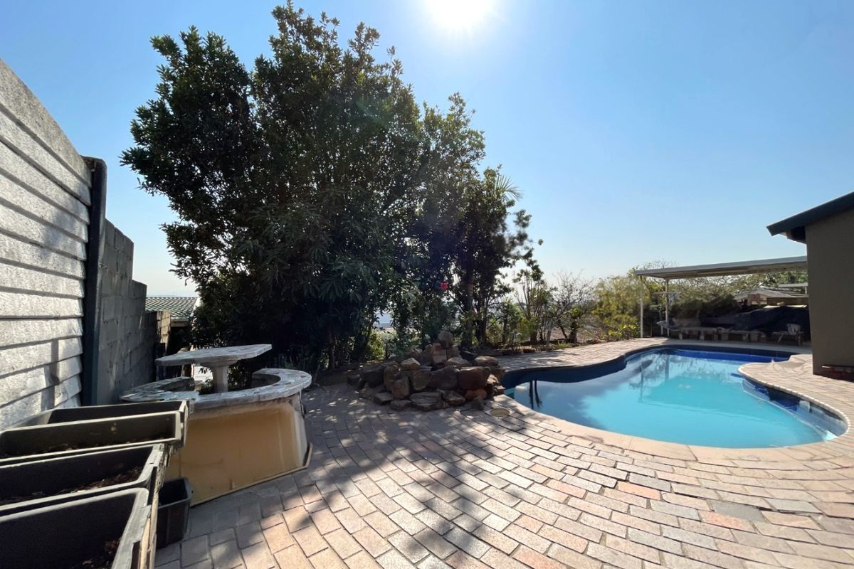 Home & More - Photo 5