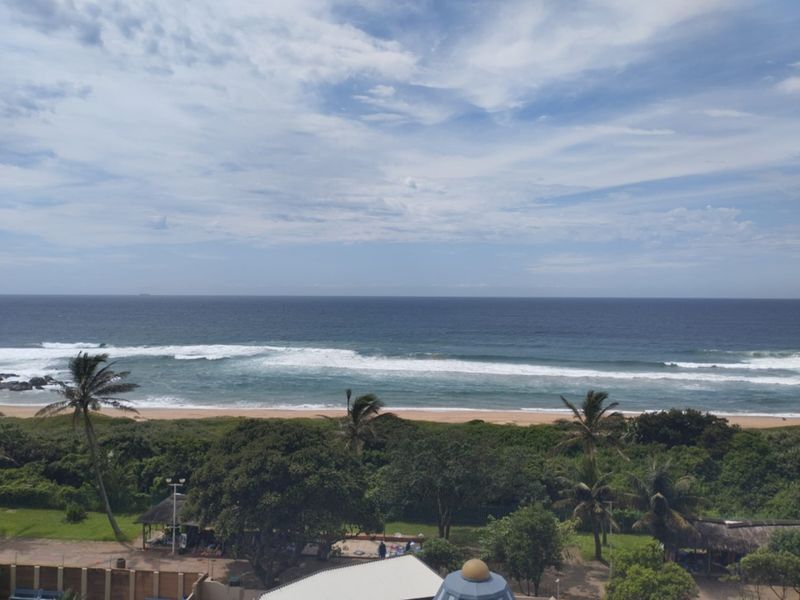 Charming 2-Bedroom Apartment with Breath-taking 180-Degree Sea Views for Sale - Photo 2