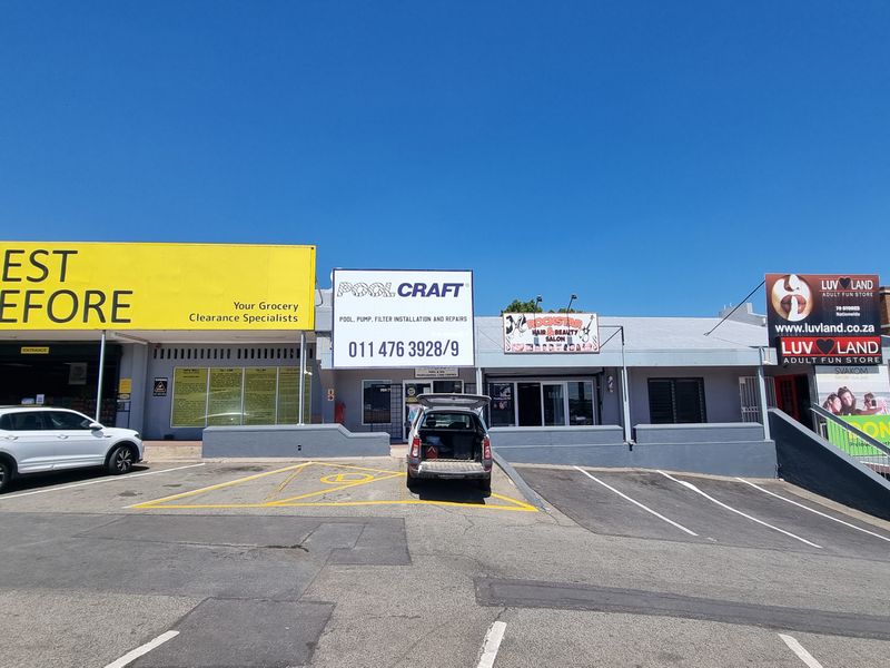 Great Location  on Beyers Naude drive - Photo 8