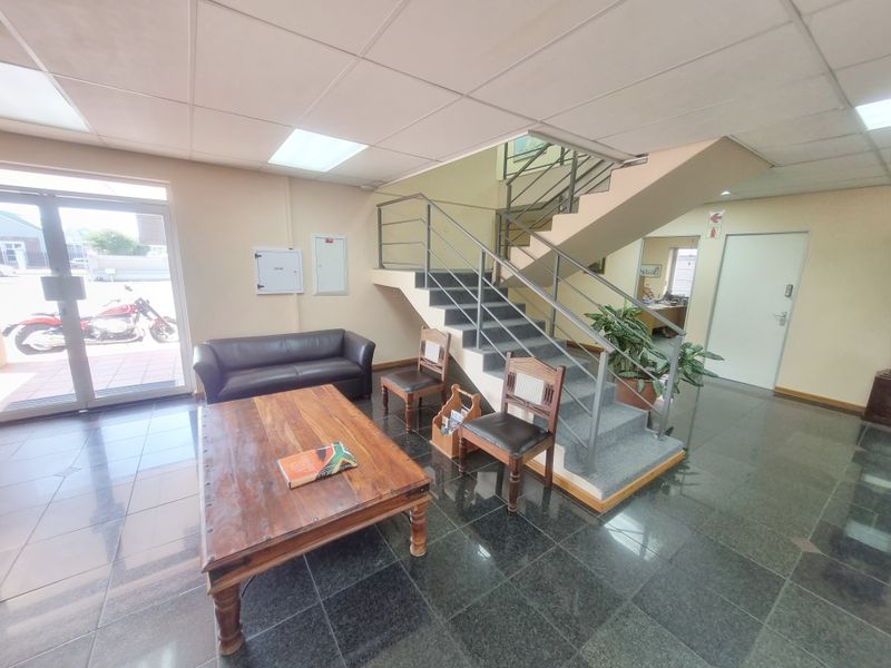 Prime Double Office Space Available – Marconi Beam Industrial, Milnerton - Photo 5