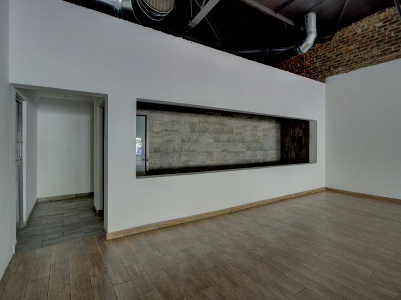 Shop with 23 m2 patio between other restaurants - Photo 8