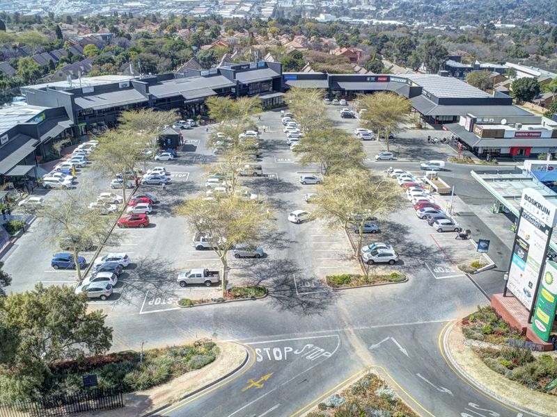 Office on 1st floor - Photo 5