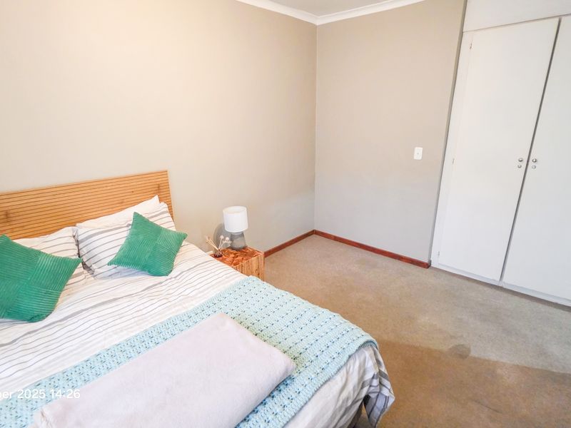 Four bedroom for sale in Bryanston - Photo 10