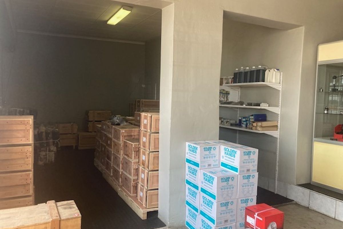 Commercial property located in a prime industrial hub for sale - Photo 5