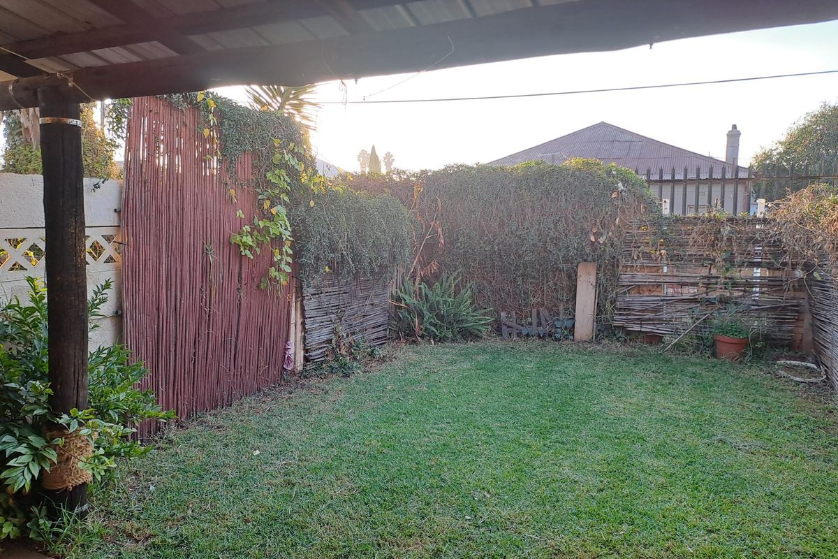 Two bedroom sectional title duplex in a small block for sale! - Photo 3