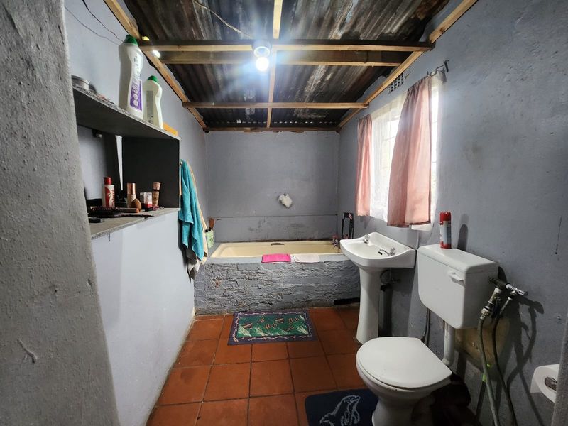 Small holding in Witpoort Estates - Photo 6