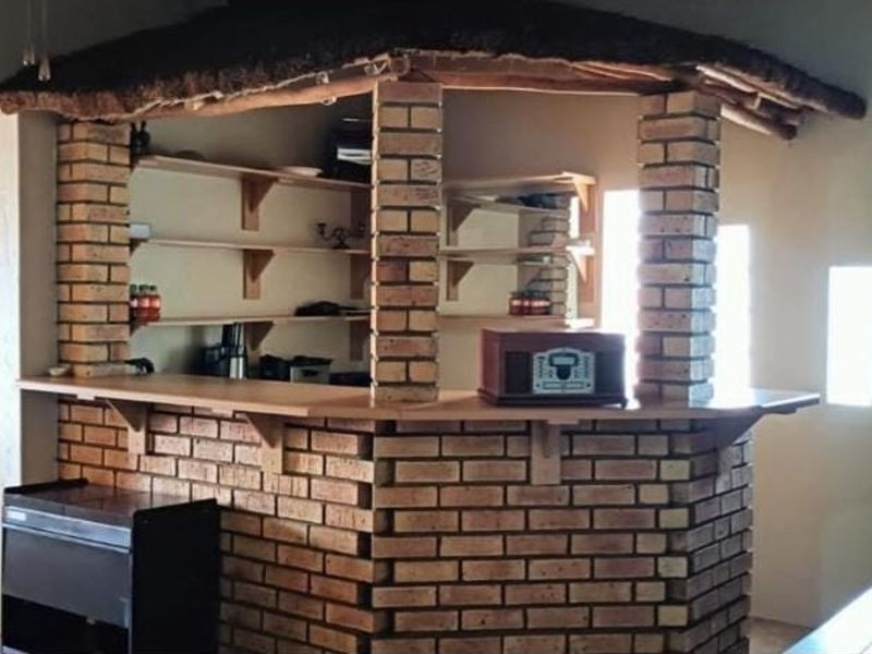 Very neat and spacious house with 1 bedroom flat for sale in Eloff - Photo 4