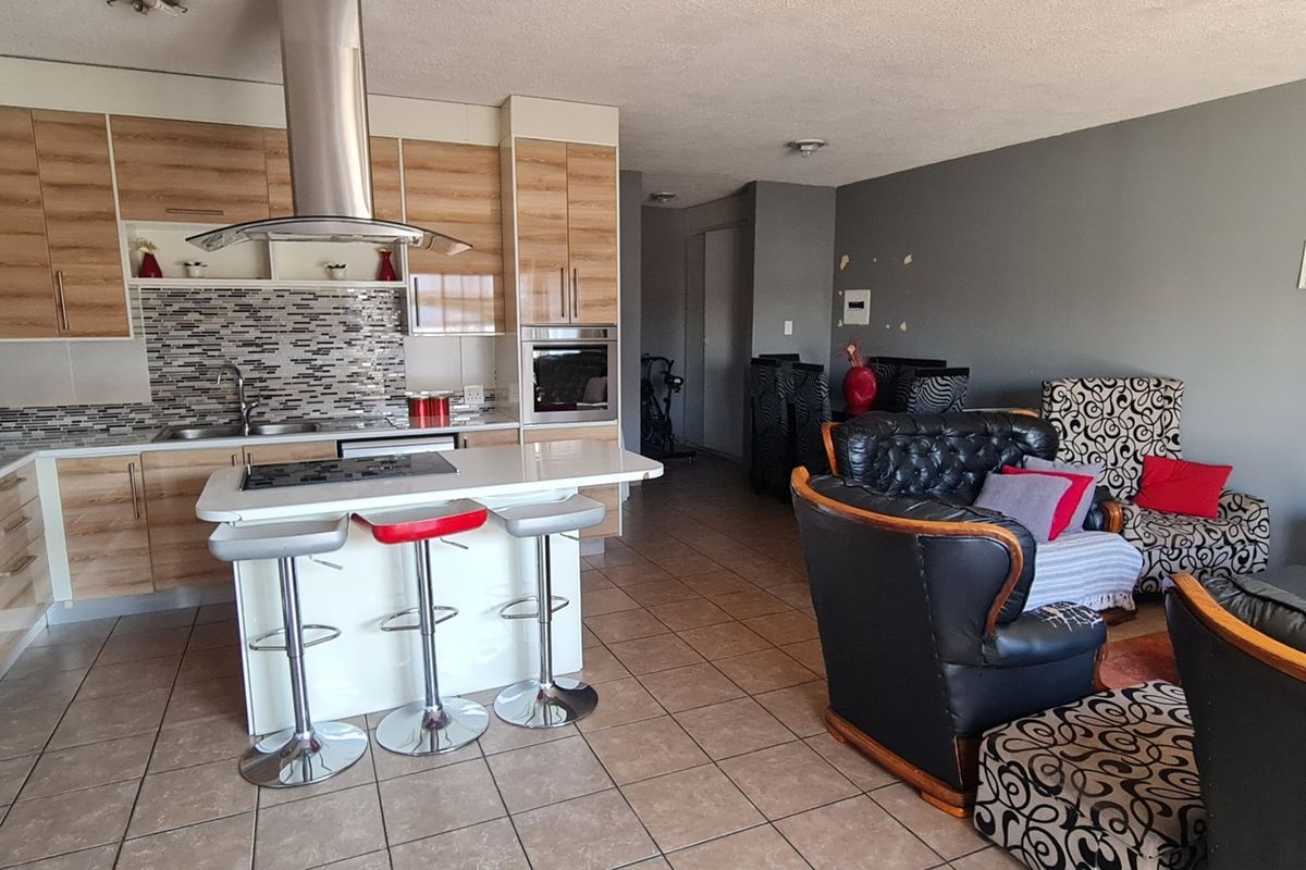 Welcome to your dream home in a secure Estate! This exquisite ground floor unit boats 2 bedroom and - Photo 3