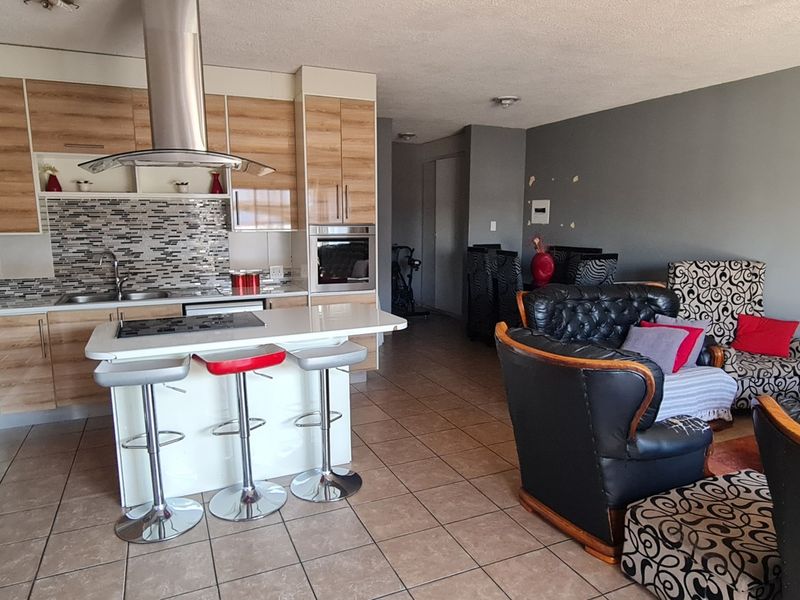 Welcome to your dream home in a secure Estate! This exquisite ground floor unit boats 2 bedroom and - Photo 3