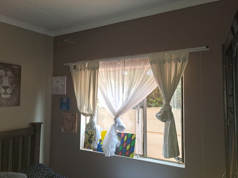 3 Bedroom house for sale in Brakpan - Photo 4