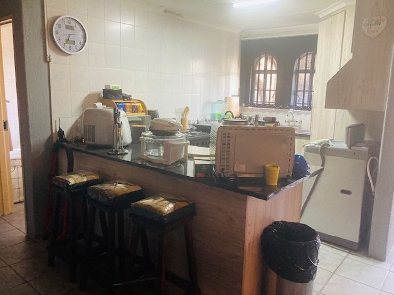 Welcome to this stunning 2 bedroom haven - Photo 10