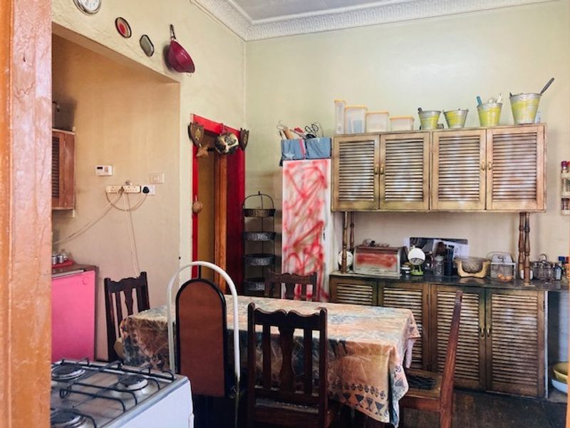 3 Bedroom home in a good condition for sale - Photo 4