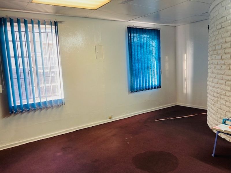 Welcome to this exceptional 5 bedroom house perfect for a business. The property is situated in Spr - Photo 9