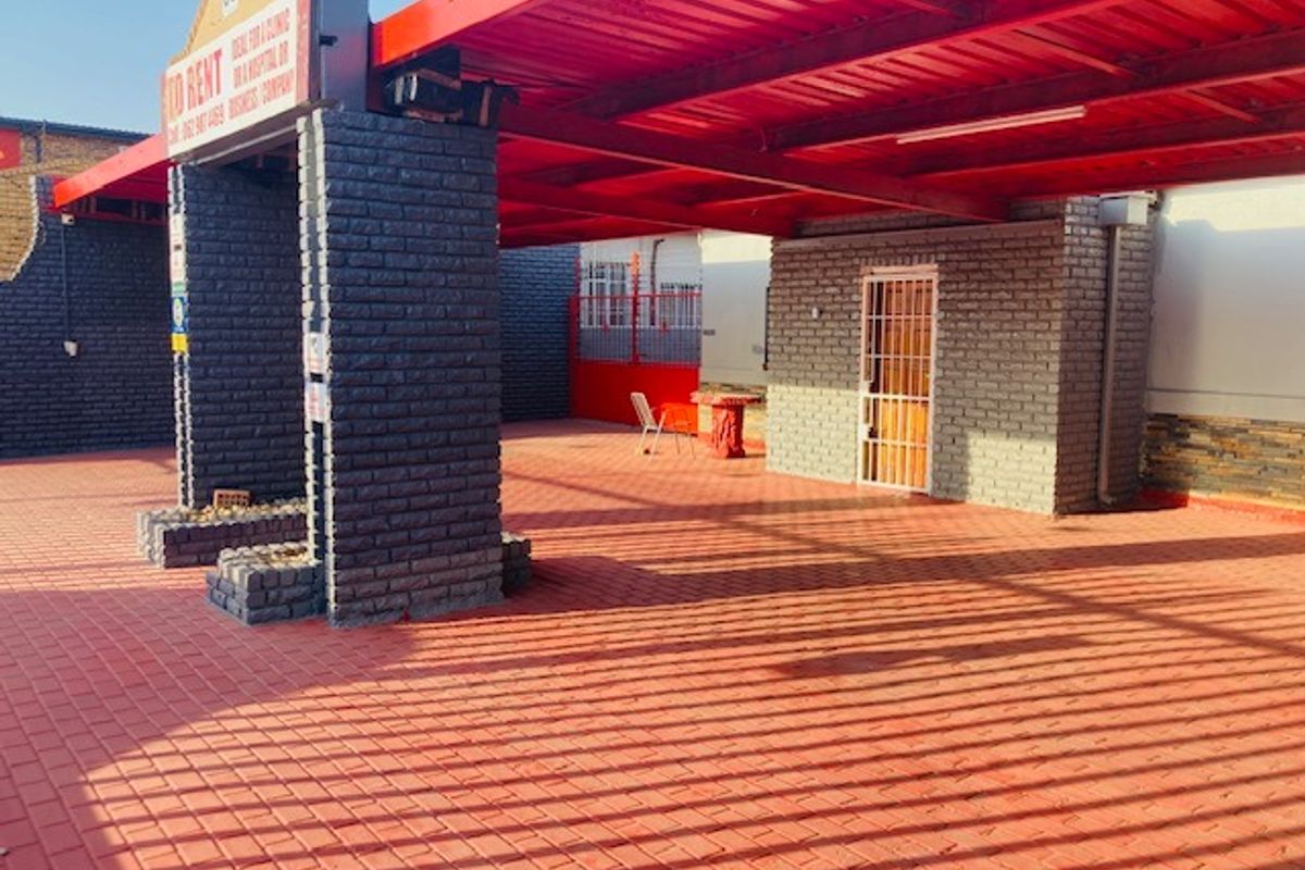 Welcome to this exceptional 5 bedroom house perfect for a business. The property is situated in Spr - Photo 3