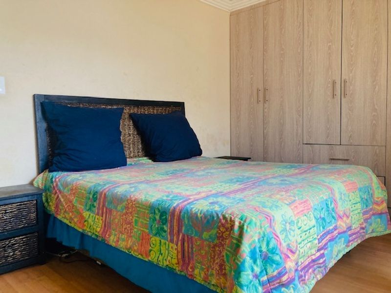 Stunning 3 bedroom haven for sale - Photo 10