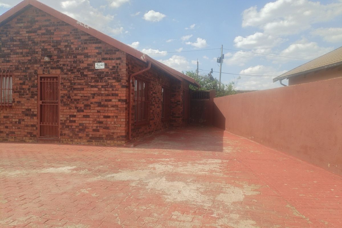 Beautiful 2 bedroom home for sale in Tsakane Ext 5 - Photo 5