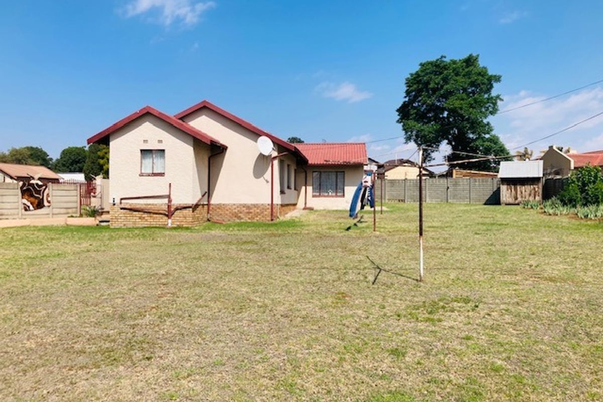 3 Bedroom house for sale in Brakpan North - Photo 3