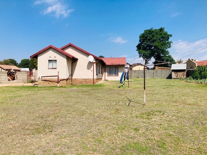3 Bedroom house for sale in Brakpan North - Photo 3