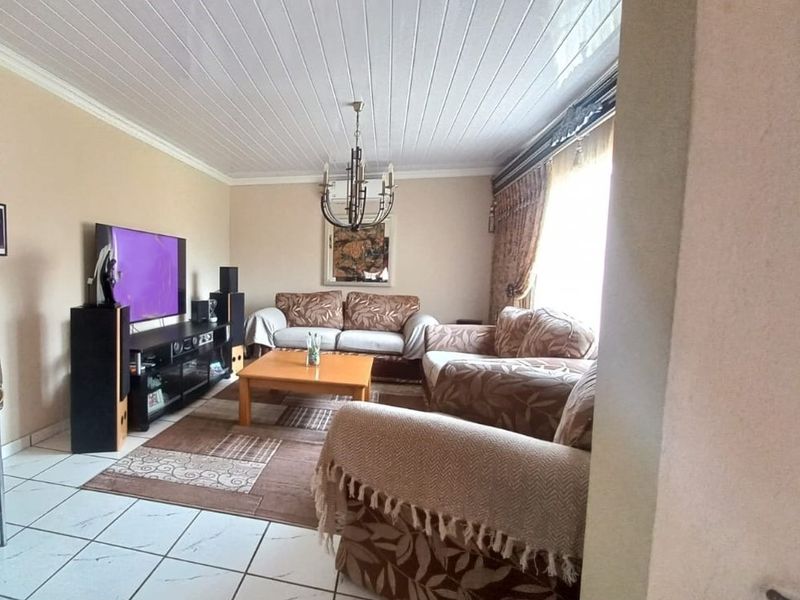 Spacious Family Retreat with Modern Amenities and Expansive Outdoor Potential - Photo 9