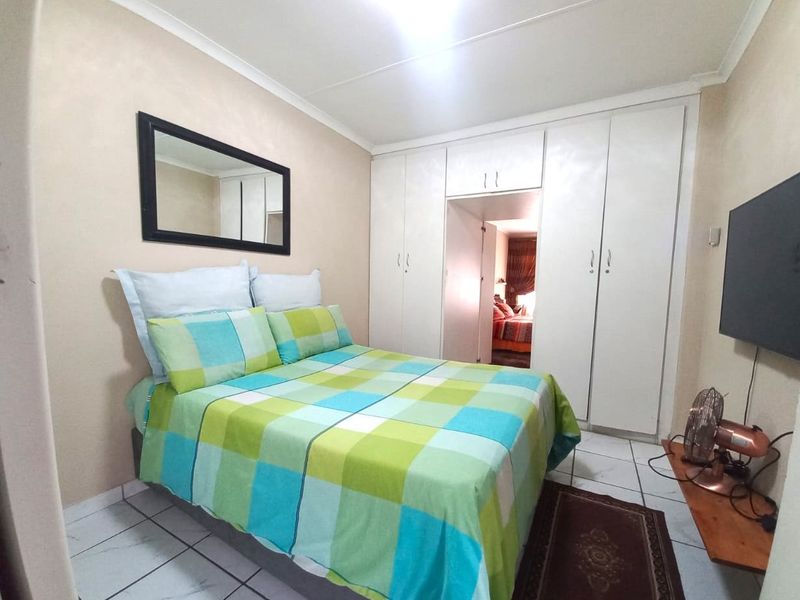 Spacious Family Retreat with Modern Amenities and Expansive Outdoor Potential - Photo 4