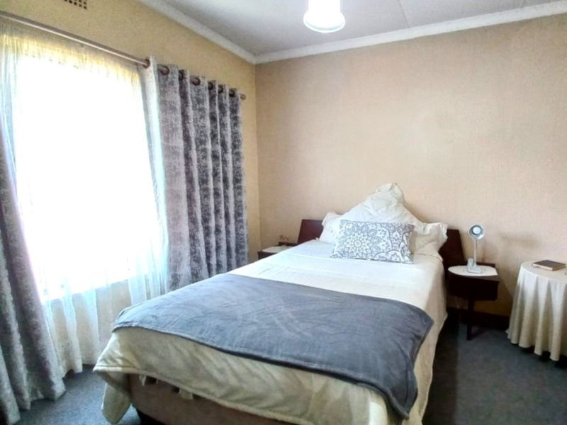 Prime Location, Spacious Living, Unmatched Convenience - Photo 10