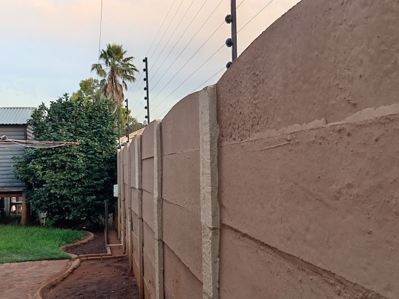 Your Dream Home Awaits! - Photo 10